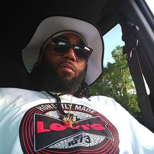 Meet your Posher, Yhaap